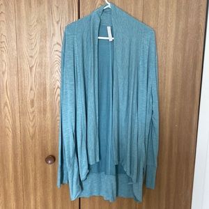 Athleta pranayama wrap